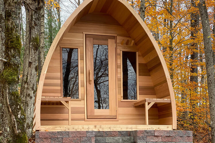 Dundalk Leisurecraft europe POD sauna clear western red cedar front porch