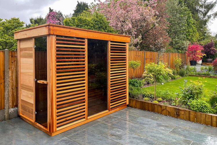 Pure Cube square Red Cedar outdoor sauna package deal offre pauschalangebote