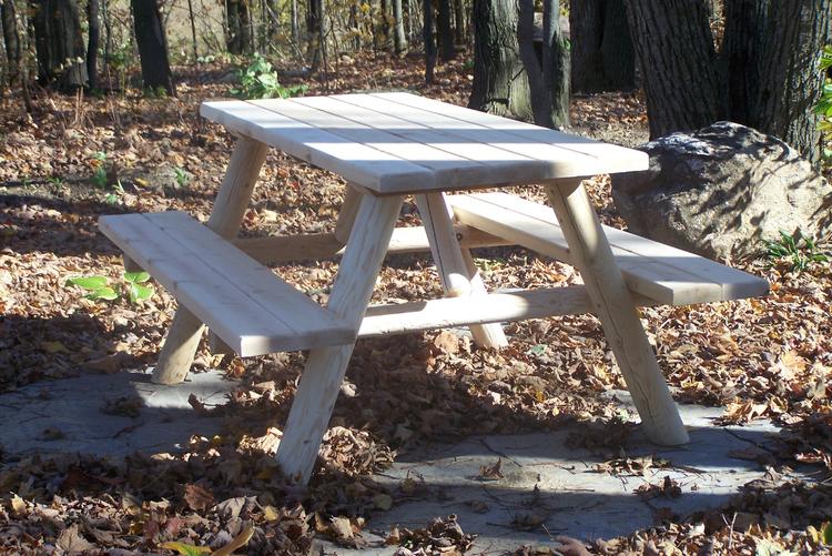 Canadian Timber Collection Leisurecraft Europe Canadian Picniclog table
