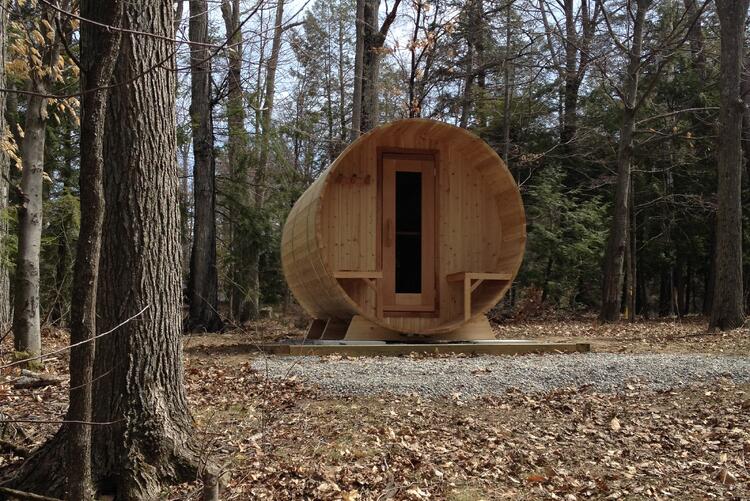 Barrel sauna red cedar knotty with front porch