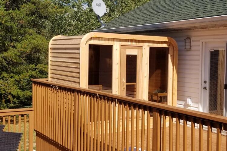 Dundalk Leisurecraft Knotty Cedar Luna Sauna